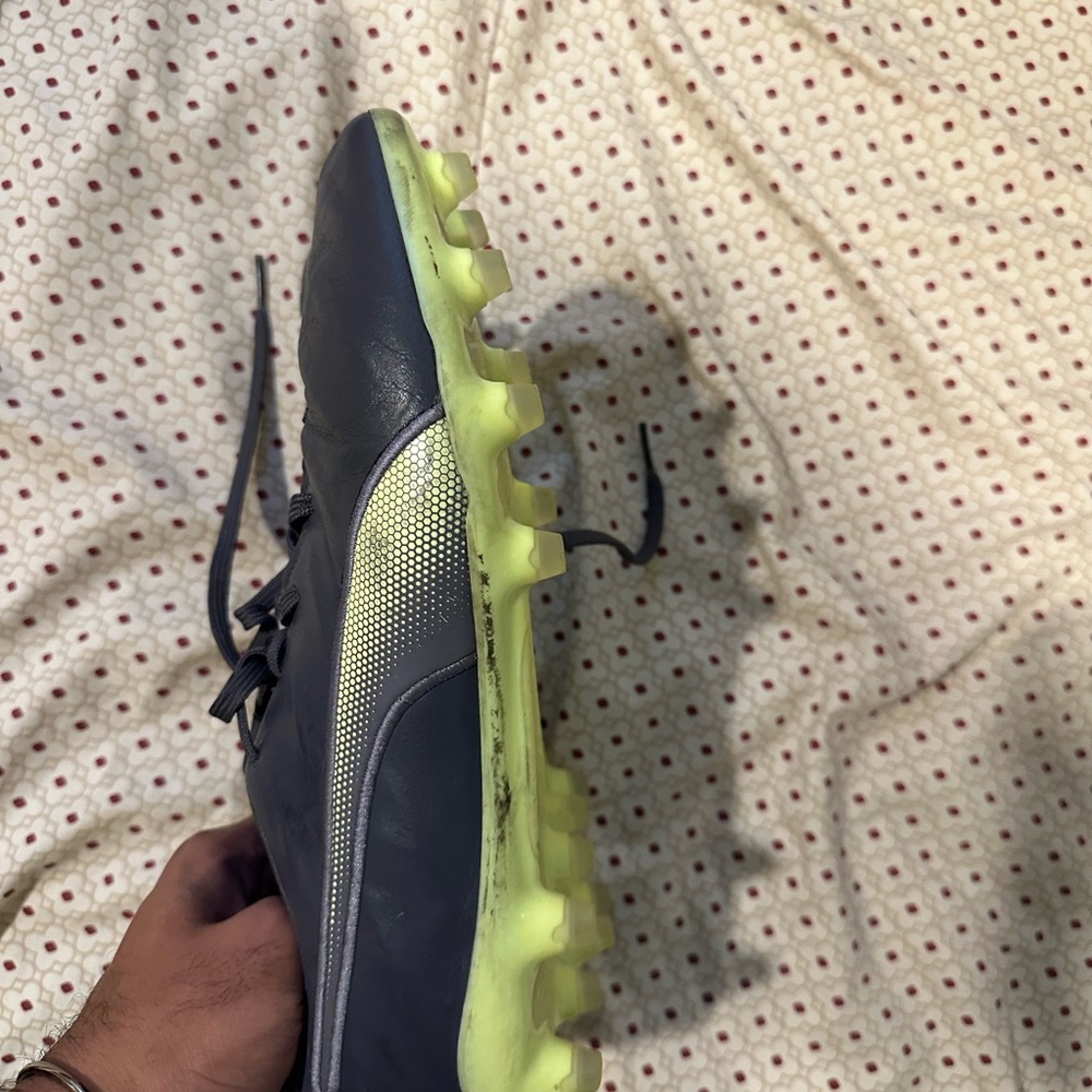 Puma king soccer cleats fg/ag- US9